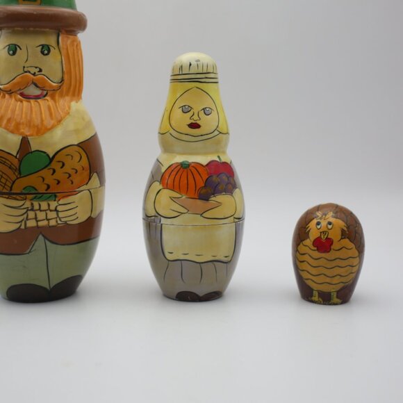 Village Thanksgiving Pilgrim Nesting Dolls Hand Painted ~ 3 Pieces - Picture 4 of 8